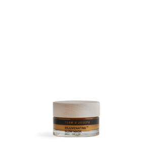 Rejuvenating Glow Mask05